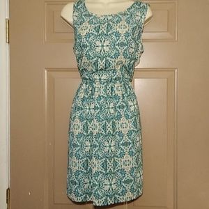 LIKE NEW "HUG" DRESS WITH LACE BACK-SIZE LARGE